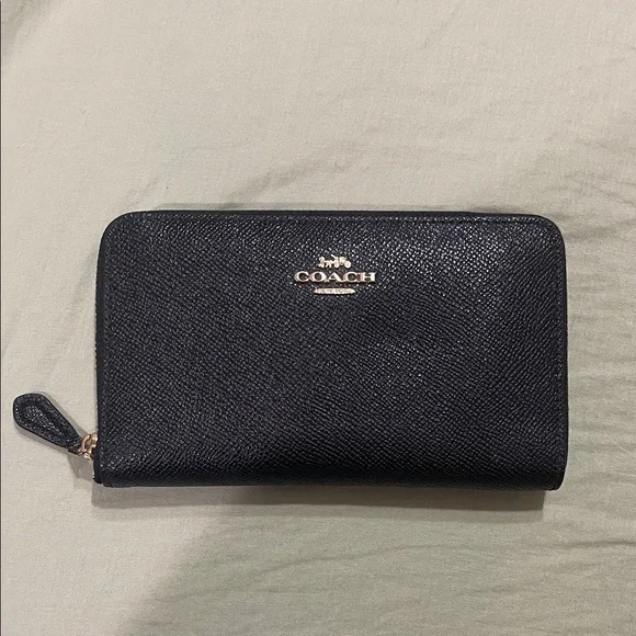 Coach Black Textured Leather Zip Wallet - Picture 1 of 4